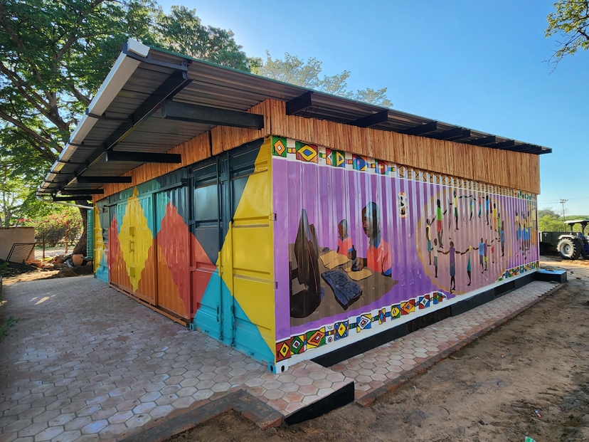 Where Conservation Meets Code: Uncommon and Painted Dog Conservation Open the Gwayi Innovation Hub